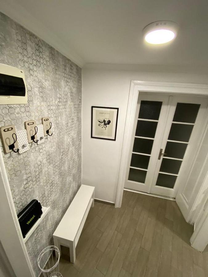 Lana Apartman Belgrad Exterior foto