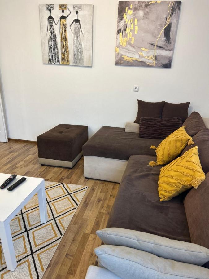 Lana Apartman Belgrad Exterior foto